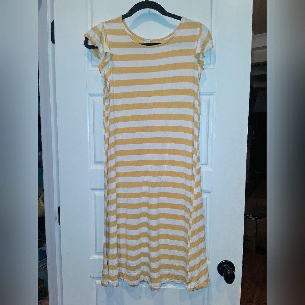 Striped Yellow and White Dress Size Large